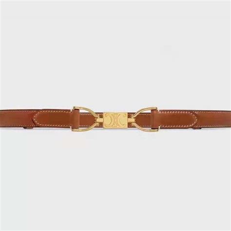 SMALL TRIOMPHE BELT IN TAURILLON LEATHER